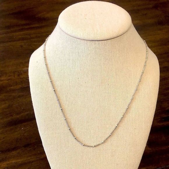 Vintage Sterling Silver Necklace With Sterling Silver Stations - Picture 8 of 8